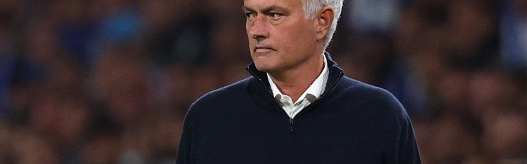 开云体育网址-公开表态想留队！葡媒：本菲卡不着急续约穆帅，他言论引内部不满