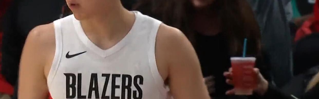 开云-31分生涯新高！杨瀚森迎来赴美最强一战，这可是新亚洲第一中锋！