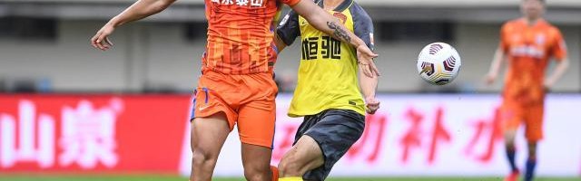 【中超前瞻】粤鲁上演榜首对决 蒿俊闵或迎武汉首秀